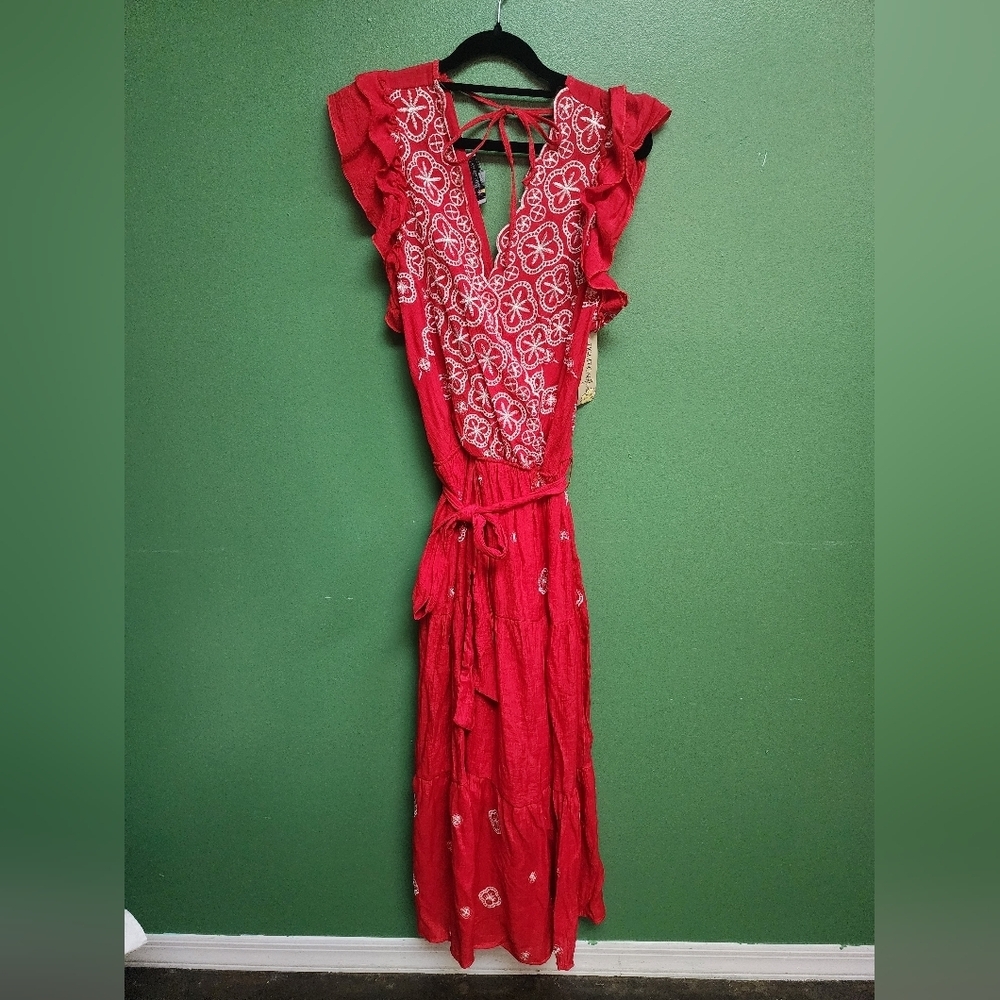 Guapa & Chic Red Embroidered Midi Dress Boho Tie Waist Ruffle Sleeve Size L